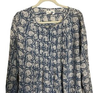 Old Navy Women's Blue and White Patterned Tunic Top Size M